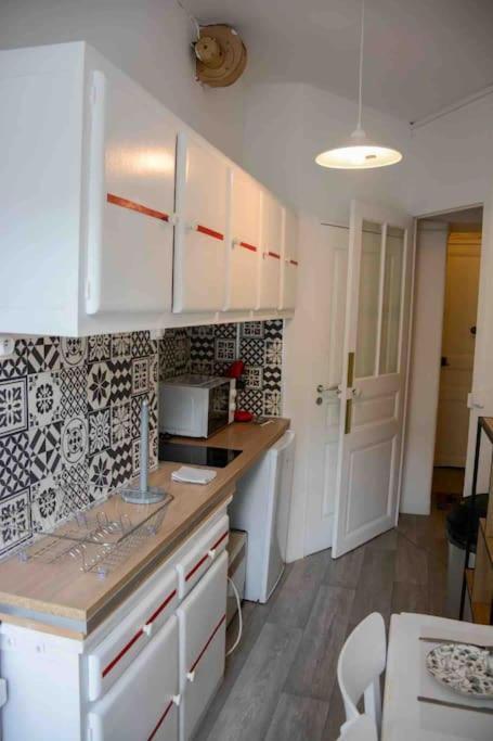 Studio Duquesne 1/2 Pers Нант Екстериор снимка